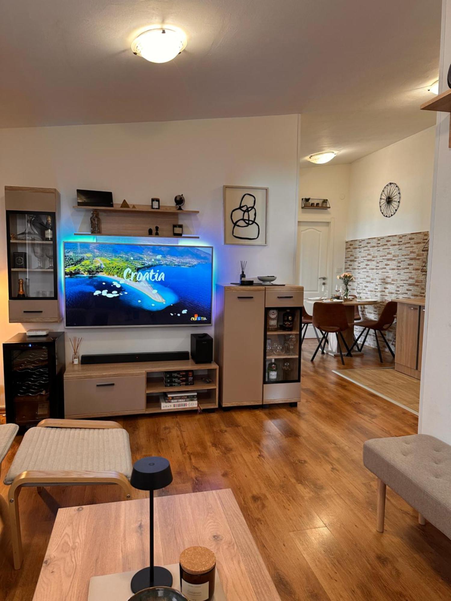 Apartments Roko Pridraga Luaran gambar