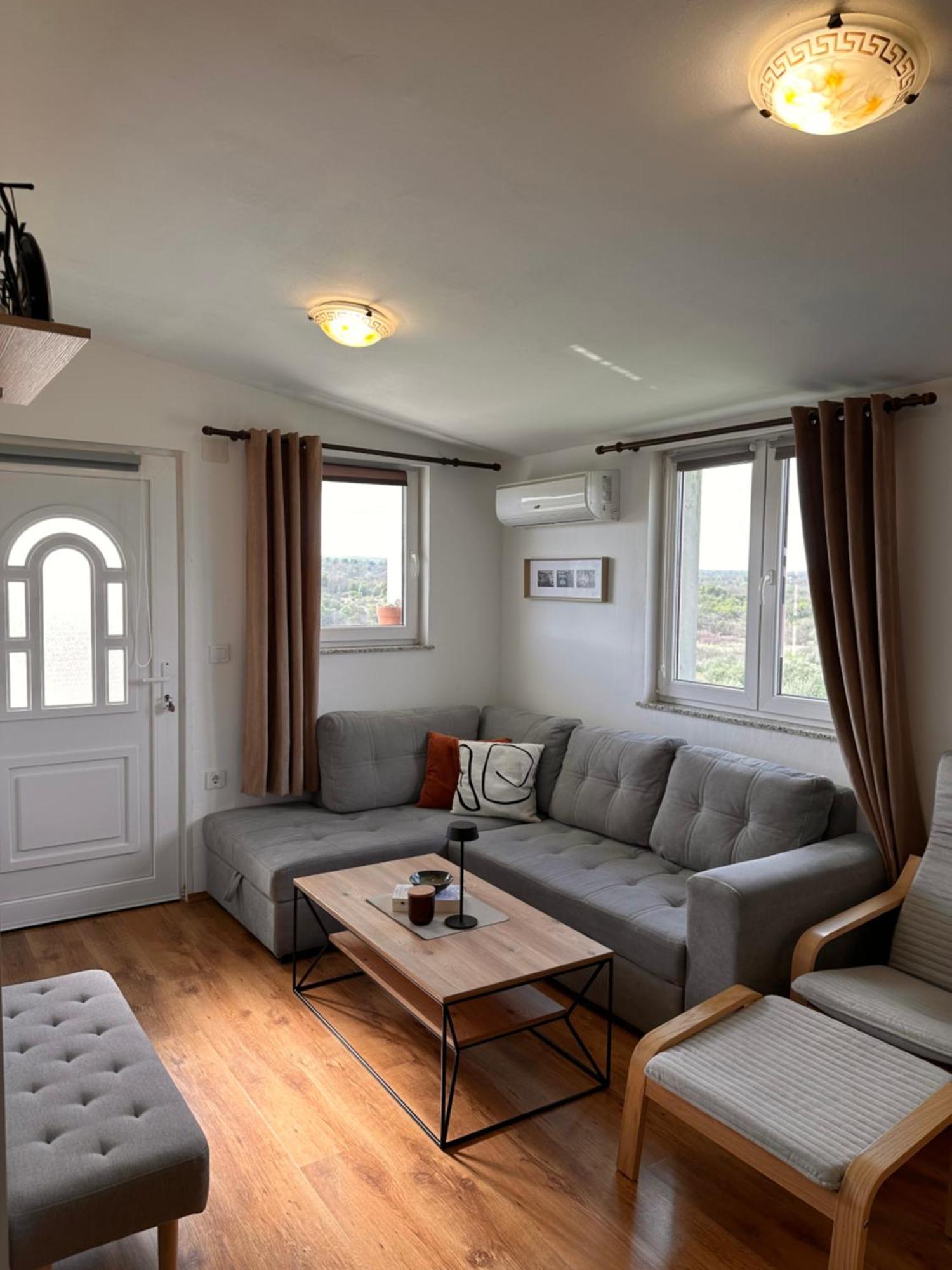 Apartments Roko Pridraga Luaran gambar