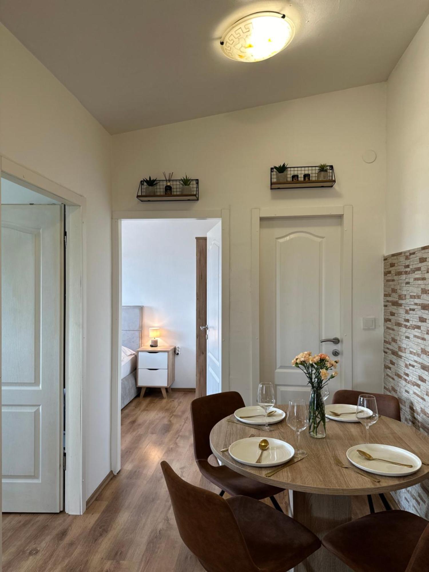 Apartments Roko Pridraga Luaran gambar