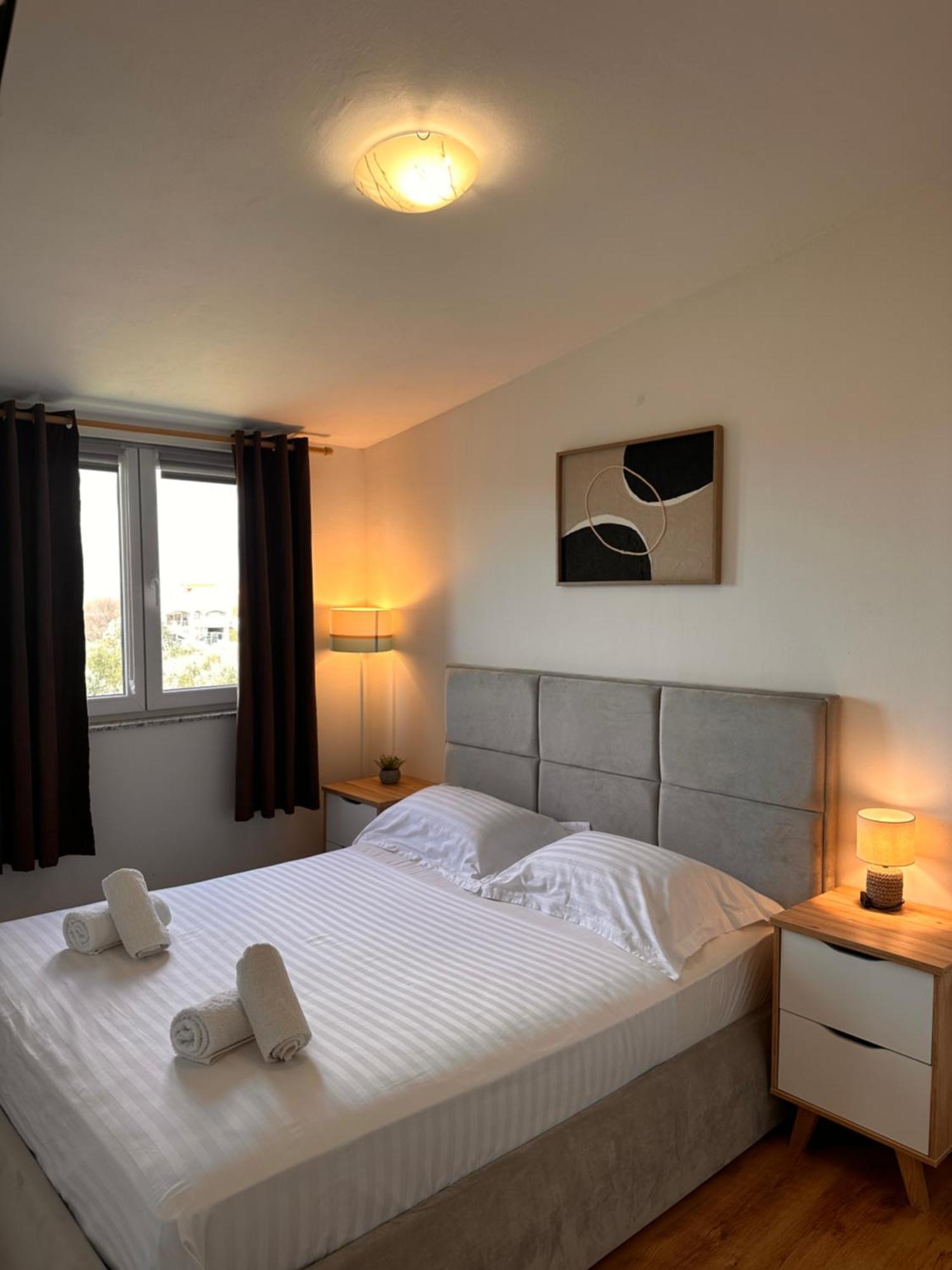 Apartments Roko Pridraga Luaran gambar