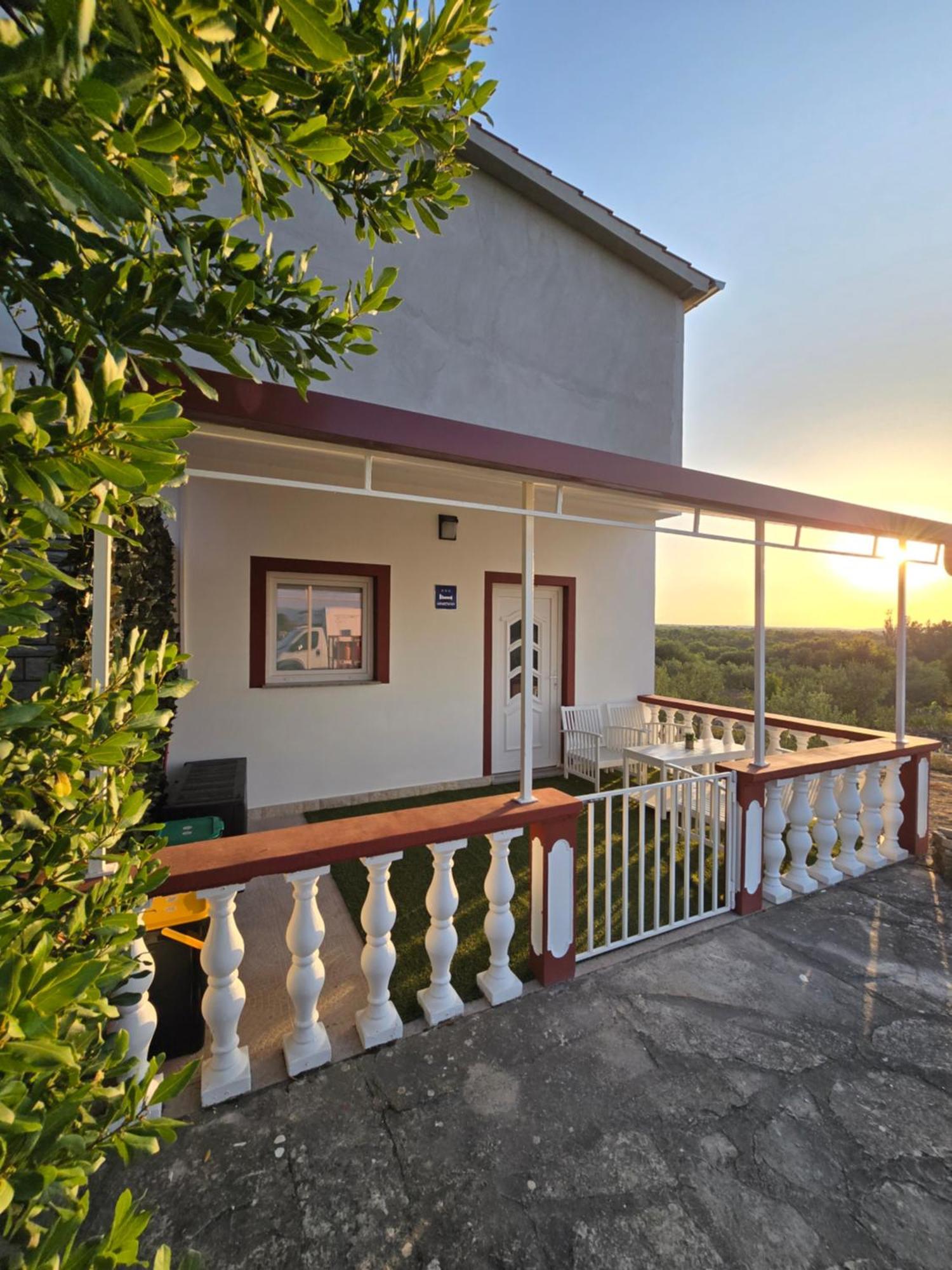 Apartments Roko Pridraga Luaran gambar